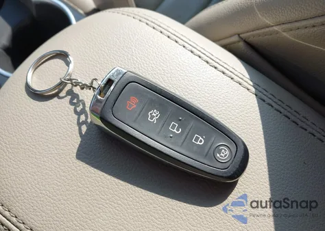 2016 Ford Escape Titanium from USA, damaged, VIN 1FMCU9J96GUC32345